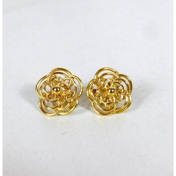 Signed Trifari Gold Tone Flower Swirl Earrings Comfort Clip on - Picture 1 of 7